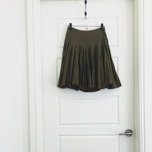 Club Monaco fit flare skirt in olive / khaki, 0